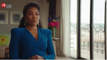 Angela Bassett